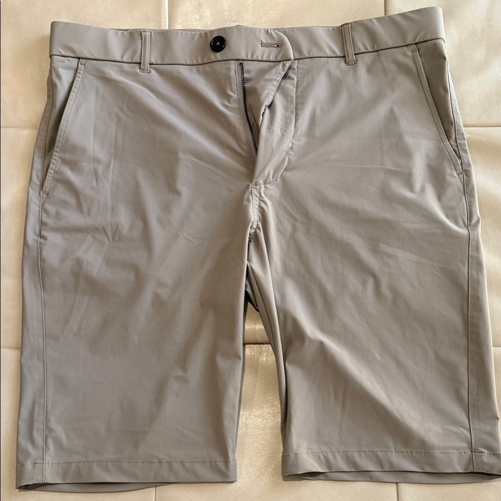 Greyson Light Tan Golf Shorts